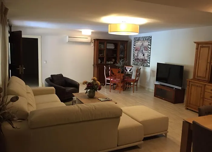 Lomas De マルベーリャ